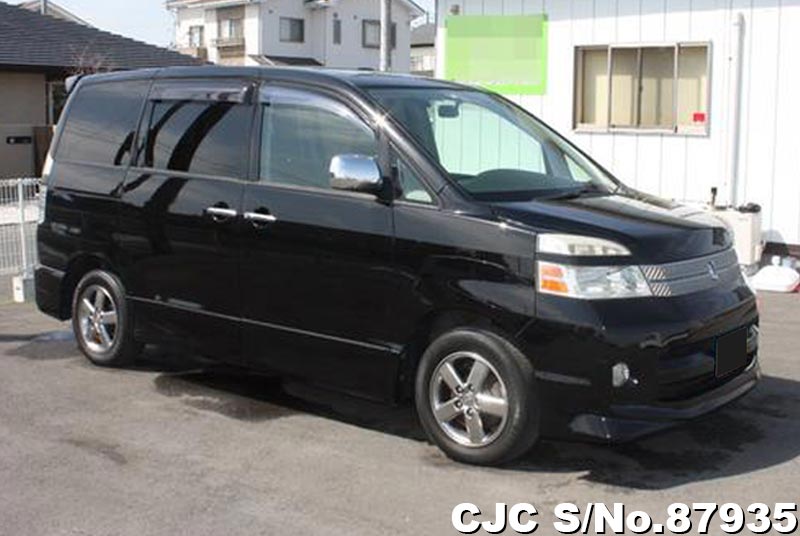 Toyota voxy 2005